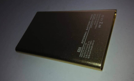 power bank / mobile charger